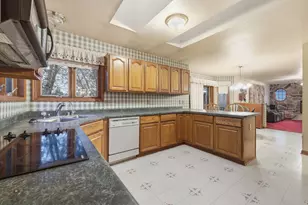 22302 Church Rd, Racine, WI 53139 - Photo 11