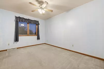 22302  Church Rd, Racine, WI 53139 - Photo 31