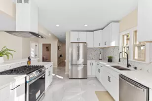 3833 S Austin St, Milwaukee, WI 53207 - Photo 7