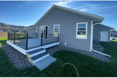 1927  Golden Gate Way, Holmen, WI 54636 - Photo 15