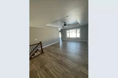 1927  Golden Gate Way, Holmen, WI 54636 - Photo 3