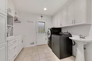 3285 Old Lantern Dr, Brookfield, WI 53005 - Photo 17