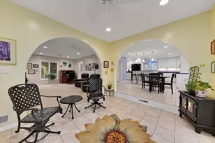 3285 Old Lantern Dr, Brookfield, WI 53005 - Photo 15