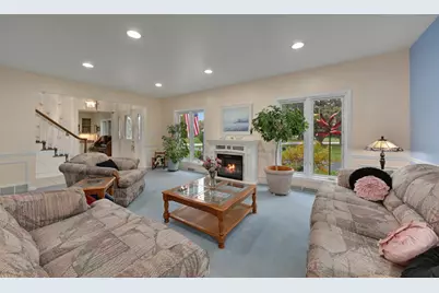 3285  Old Lantern Dr, Brookfield, WI 53005 - Photo 5