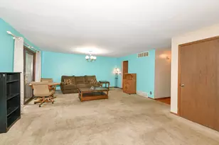 5702 Cambridge Ln, Racine, WI 53406 - Photo 7