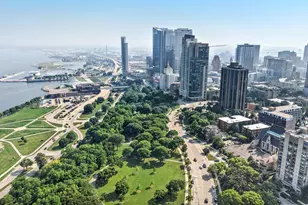 1313 N Franklin Pl, Milwaukee, WI 53202 - Photo 69