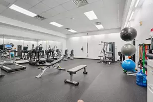 1313 N Franklin Pl, Milwaukee, WI 53202 - Photo 61