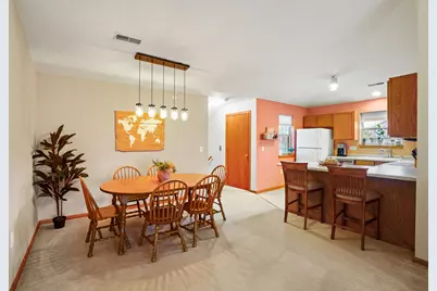 18425  Emerald Dr #G, Brookfield, WI 53045 - Photo 3