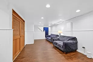 641 W Fairy Chasm Rd, Bayside, WI 53217 - Photo 27