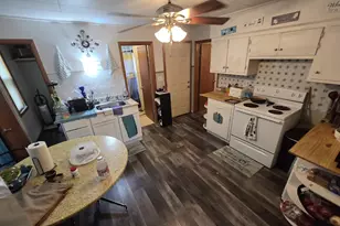 3658 E Holmes Ave, Cudahy, WI 53110 - Photo 7