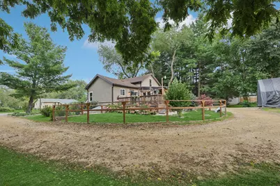 239  Nelson St, Sharon, WI 53585 - Photo 15