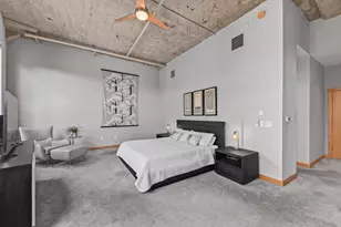 311 E Erie St, Milwaukee, WI 53202 - Photo 9