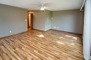 11937 W Appleton Ave, Milwaukee, WI 53224 - Photo 17