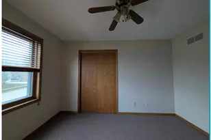 1014 Cottonwood Ct, West Bend, WI 53095 - Photo 27