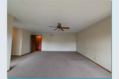 1014  Cottonwood Ct, West Bend, WI 53095 - Photo 31