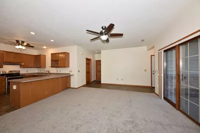 628  Hillcrest Rd #G, Saukville, WI 53080 - Photo 9