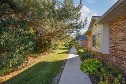 628  Hillcrest Rd #G, Saukville, WI 53080 - Photo 29