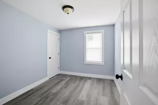 5807 W Park Hill Ave, Milwaukee, WI 53213 - Photo 9