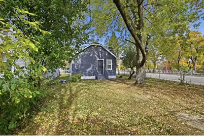 5807 W Park Hill Ave, Milwaukee, WI 53213 - Photo 13