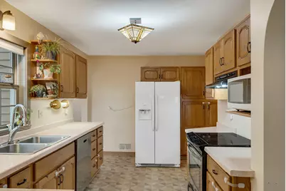 127 E Broadway St, Blair, WI 54616 - Photo 33