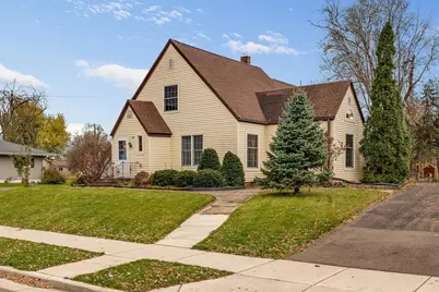 127 E Broadway St, Blair, WI 54616 - Photo 3
