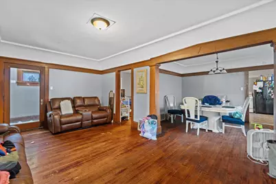 2530 N 52nd St, Milwaukee, WI 53210 - Photo 7