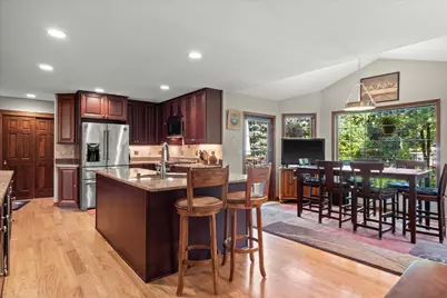 1114  Silent Sunday Ct, Racine, WI 53402 - Photo 5