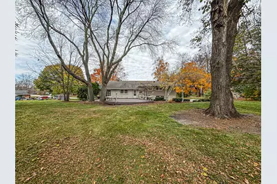 18205  Redvere Dr, Brookfield, WI 53045 - Photo 31