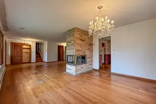 18205 Redvere Dr, Brookfield, WI 53045 - Photo 7