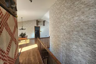 530 Valencia Dr, Delavan, WI 53115 - Photo 13