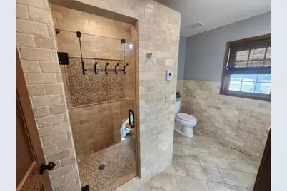 530  Valencia Dr, Delavan, WI 53115 - Photo 17