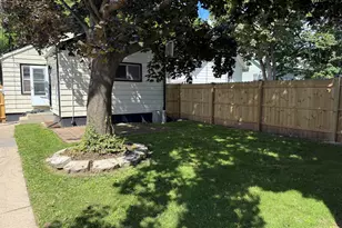 456 S 74th St, Milwaukee, WI 53214 - Photo 23