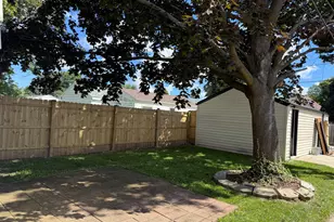 456 S 74th St, Milwaukee, WI 53214 - Photo 25