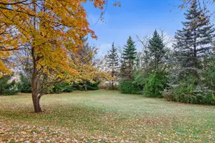 7043 N 107th St, Milwaukee, WI 53224 - Photo 47