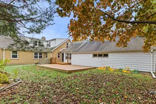 7043 N 107th St, Milwaukee, WI 53224 - Photo 41