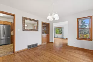 7043 N 107th St, Milwaukee, WI 53224 - Photo 11