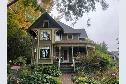 420  Jones Ave, Fort Atkinson, WI 53538 - Photo 1