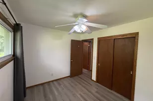 15837 W Robin Rd, New Berlin, WI 53151 - Photo 13