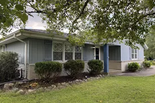 15837 W Robin Rd, New Berlin, WI 53151 - Photo 25