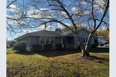 15837 W Robin Rd, New Berlin, WI 53151 - Photo 1