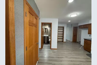 15837 W Robin Rd, New Berlin, WI 53151 - Photo 7