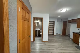 15837 W Robin Rd, New Berlin, WI 53151 - Photo 7