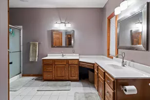 726 4th St, La Crescent, MN 55947 - Photo 9