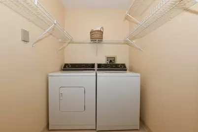 1600 W Green Tree Rd #233, Glendale, WI 53209 - Photo 19