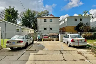 642 S 66th St, Milwaukee, WI 53214 - Photo 15