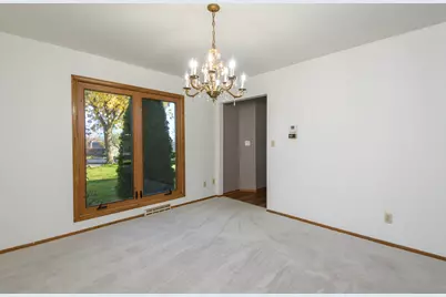 W199S7525  Lakeview Dr, Muskego, WI 53150 - Photo 5