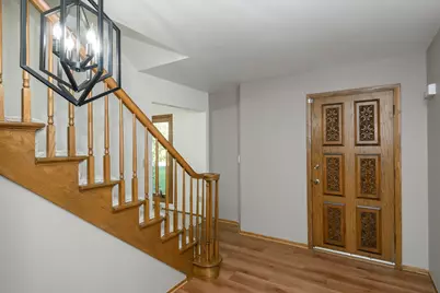 W199S7525  Lakeview Dr, Muskego, WI 53150 - Photo 3