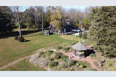 N2025  Oak Bluff Rd, Fontana, WI 53125 - Photo 17