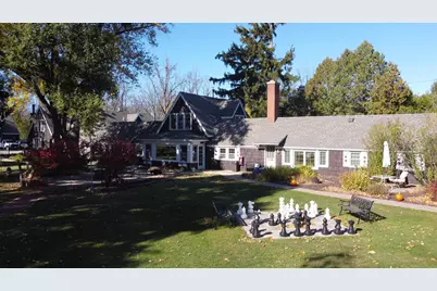 N2025  Oak Bluff Rd, Fontana, WI 53125 - Photo 15