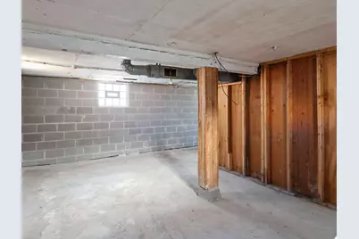 4715 N 39th St, Milwaukee, WI 53209 - Photo 13